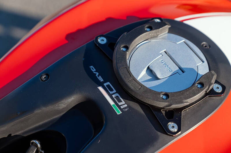 2013 Ducati Monster 1100 EVO