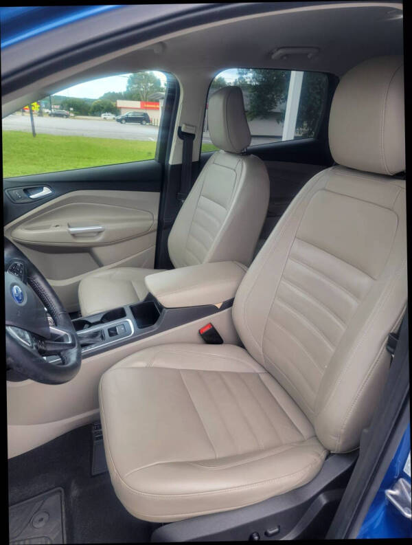 2019 Ford Escape Titanium