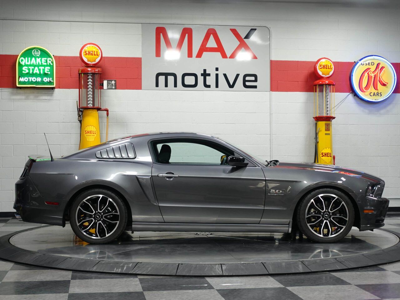 2014 Ford Mustang 2