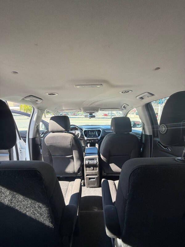 2019 GMC Acadia SLE-2