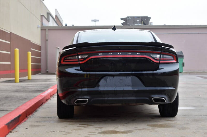 2019 Dodge Charger SXT