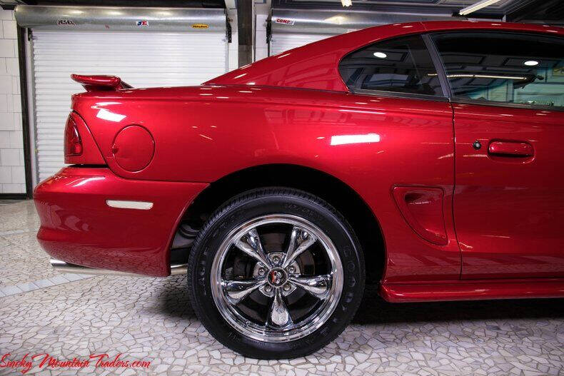 1996 Ford Mustang SVT Cobra