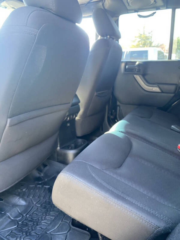 2014 Jeep Wrangler Unlimited Sport