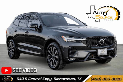 2025 Volvo XC60 B5 Plus Dark Theme