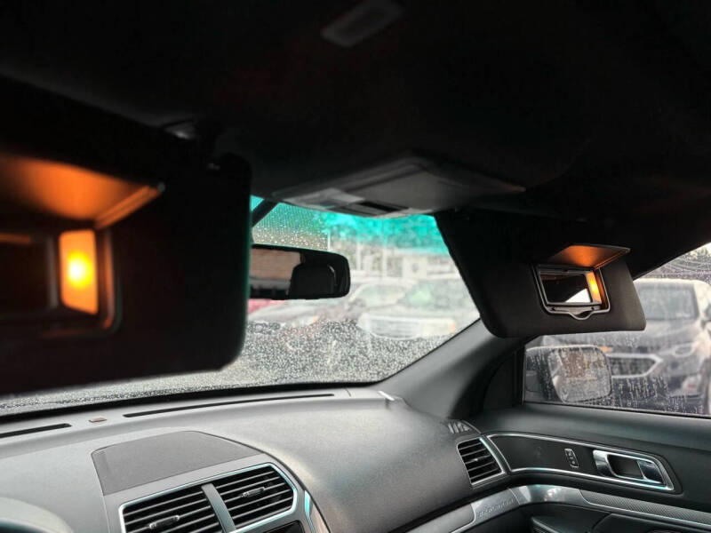 2016 Ford Explorer Sport