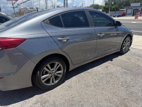 2018 Hyundai Elantra