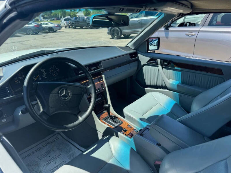 1995 Mercedes-Benz E-Class E 320