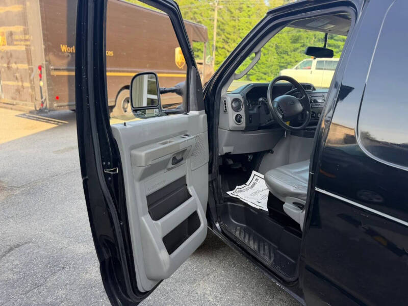 2014 Ford E-Series E-150