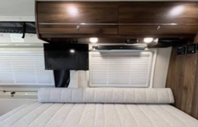 2020 Winnebago Boldt 70KL