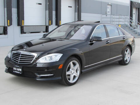 2010 Mercedes-Benz S-Class for sale at R & I Auto in Lake Bluff IL