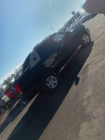 2005 Chevrolet Avalanche 1500 LS