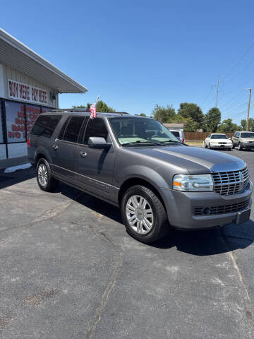 2011 Lincoln Navigator L