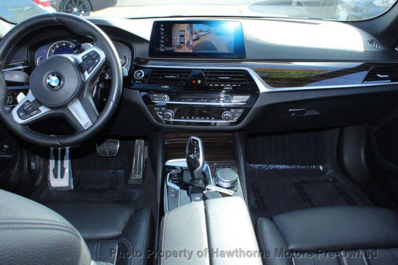 2019 BMW 5 Series 540i