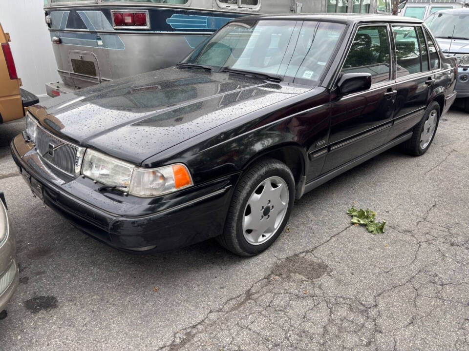 1997 Volvo S90 -'s photo