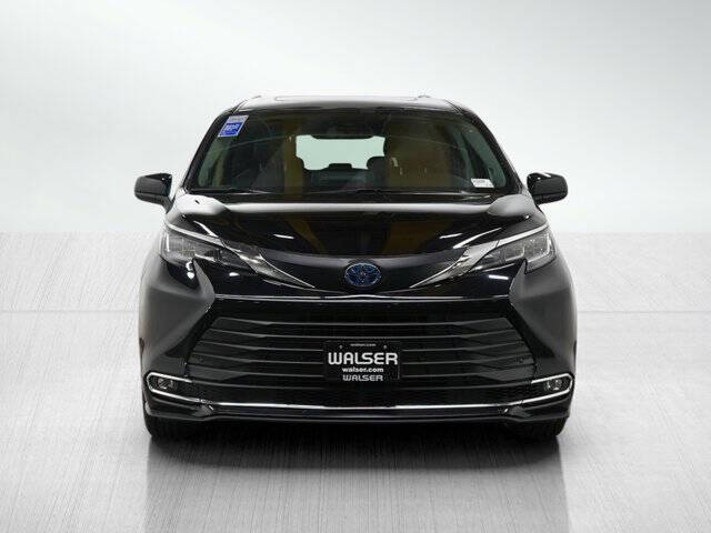 2021 Toyota Sienna XLE 7-Passenger