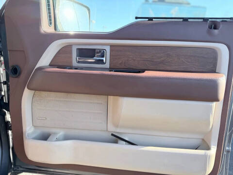 2014 Ford F-150 SVT Raptor