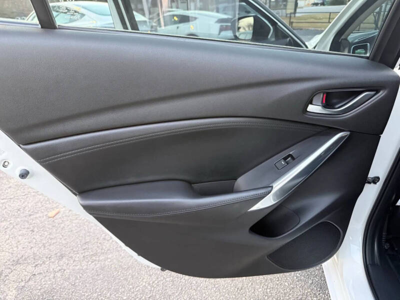 2015 Mazda MAZDA6 i Touring