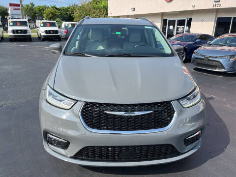 2021 Chrysler Pacifica Touring L