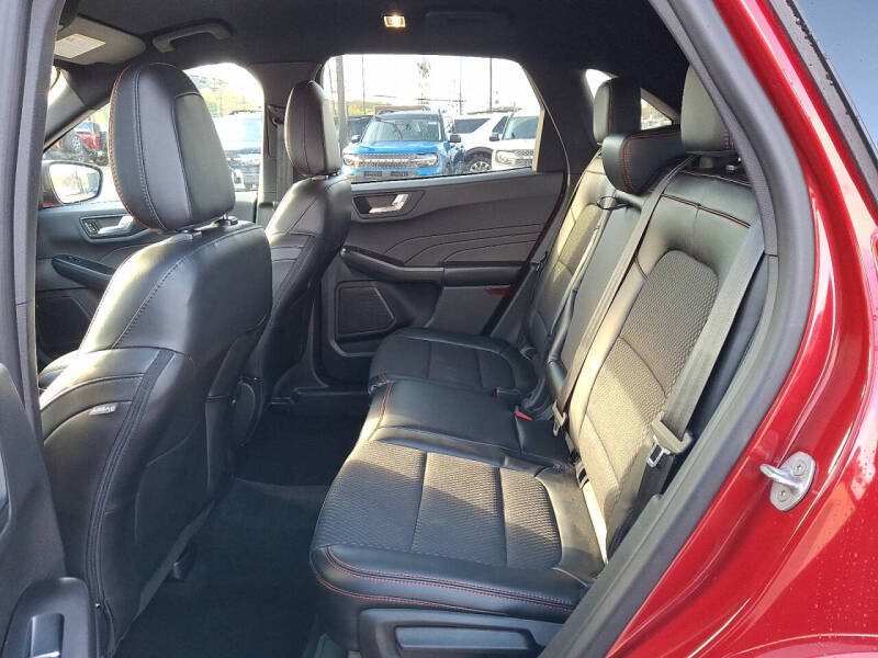 2023 Ford Escape ST-Line