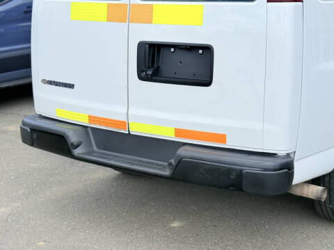 2018 Chevrolet Express 2500