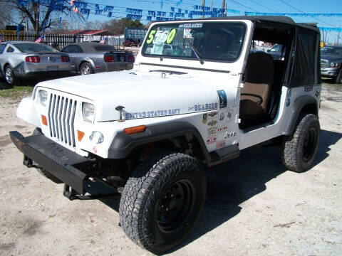 1994 Jeep Wrangler for sale at THOM'S MOTORS in Houston TX