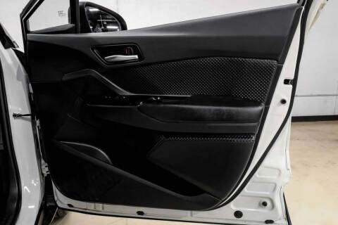 2019 Toyota C-HR XLE