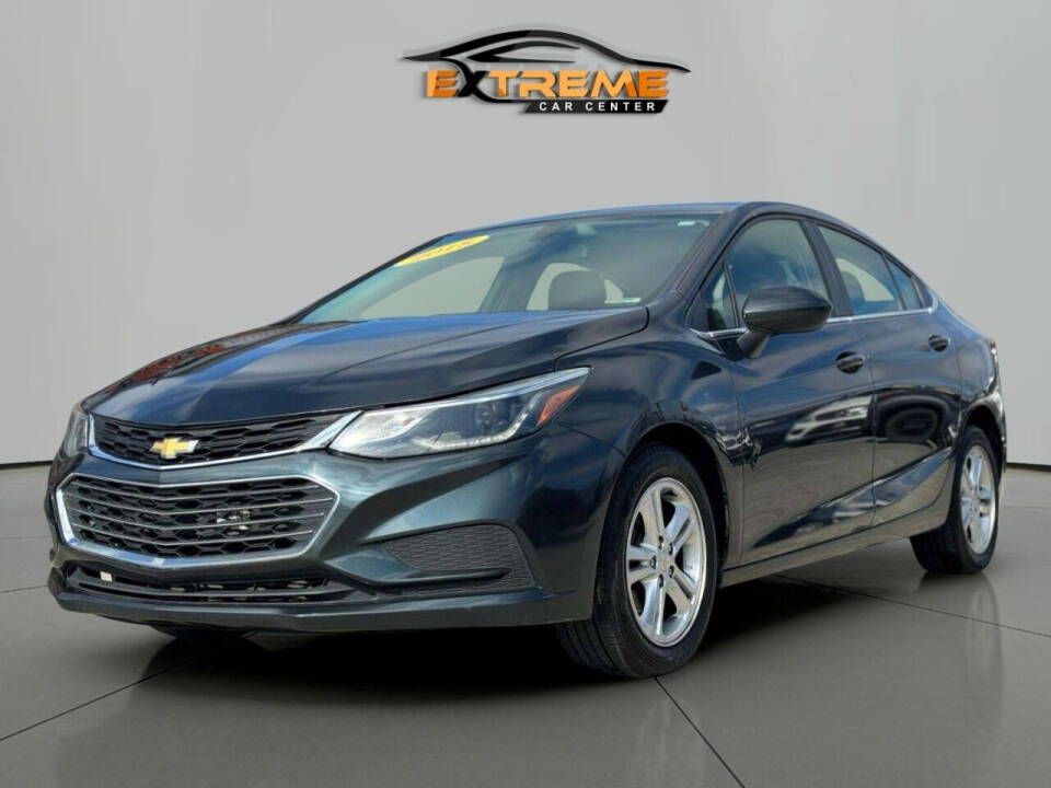 2018 Chevrolet Cruze for sale at Extreme Car Center in Detroit, MI