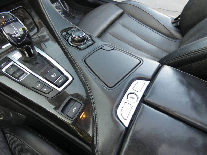 2012 BMW 6 Series 650i