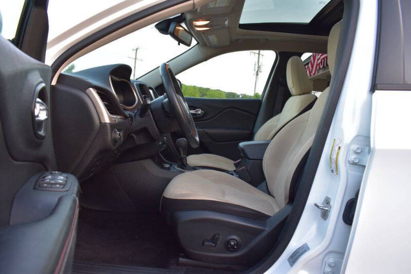 2017 Jeep Cherokee 75th Anniversary