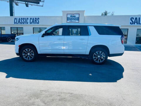 2022 Chevrolet Suburban LT