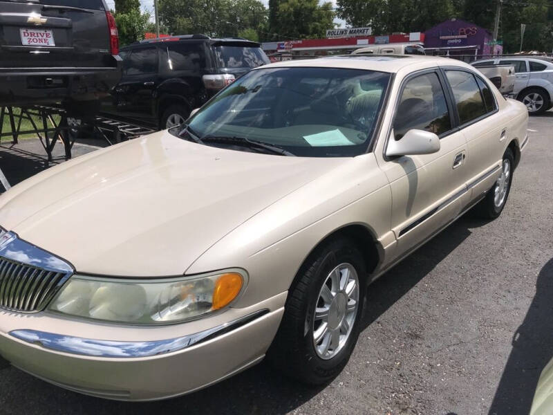 2002 Lincoln Continental