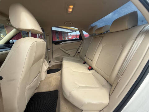 2015 Volkswagen Passat