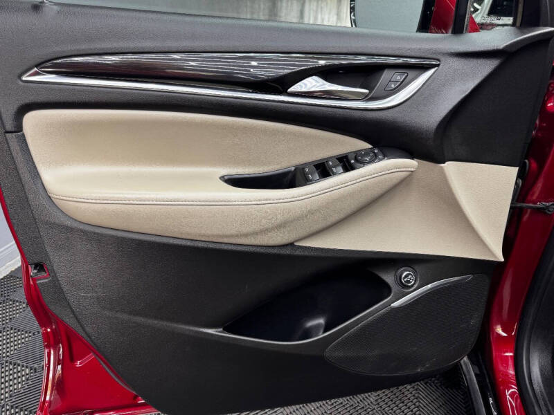 2021 Buick Enclave Essence