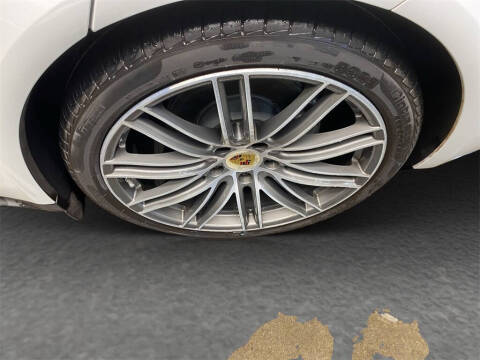 2018 Porsche Panamera 4S