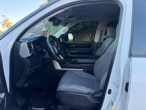 2022 Toyota Tundra SR5