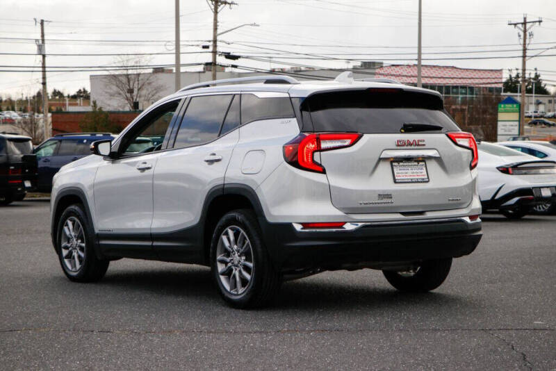 2022 GMC Terrain SLT