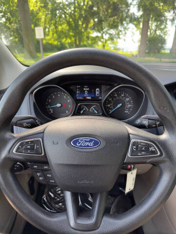 2017 Ford Focus SE