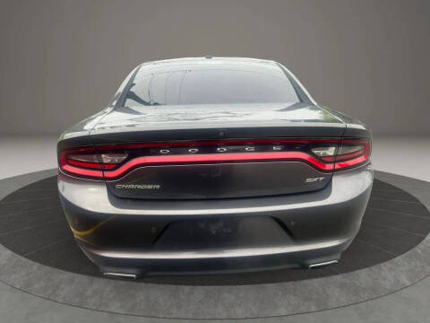 2018 Dodge Charger SXT