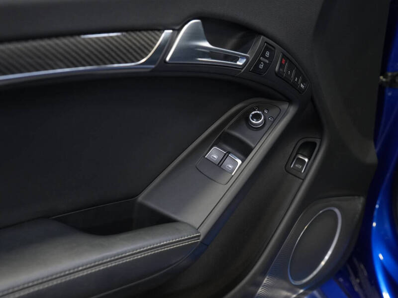 2015 Audi RS 5 4.2 quattro