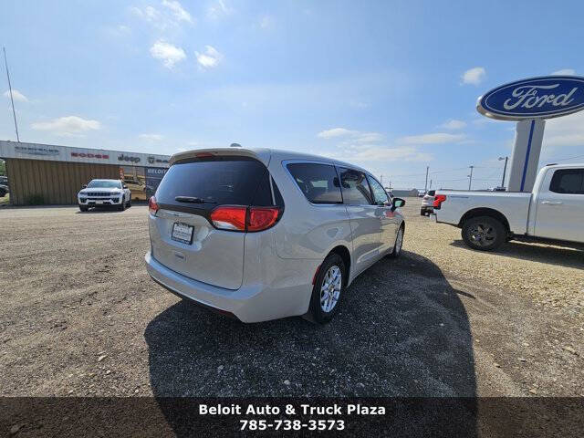 2017 Chrysler Pacifica Touring Plus