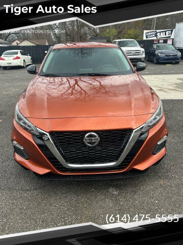 2020 Nissan Altima for sale at Tiger Auto Sales in Columbus OH