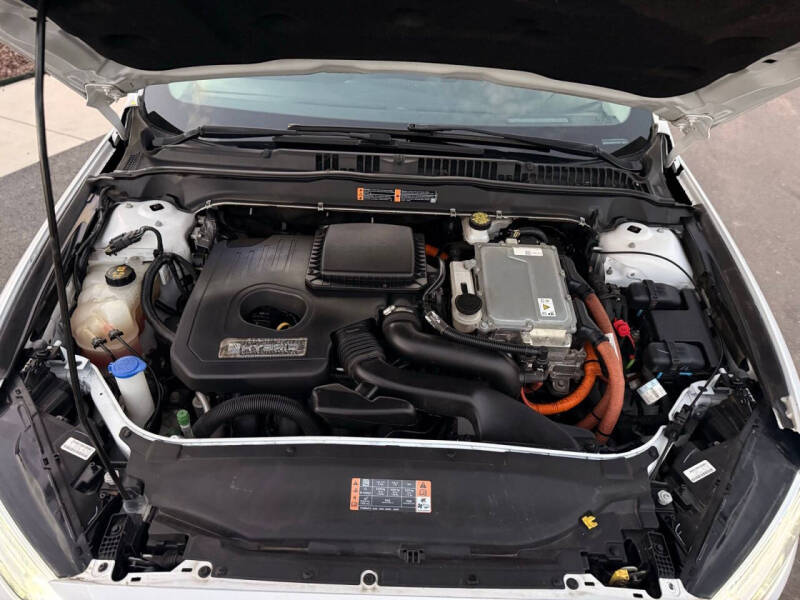 2018 Ford Fusion Hybrid SE