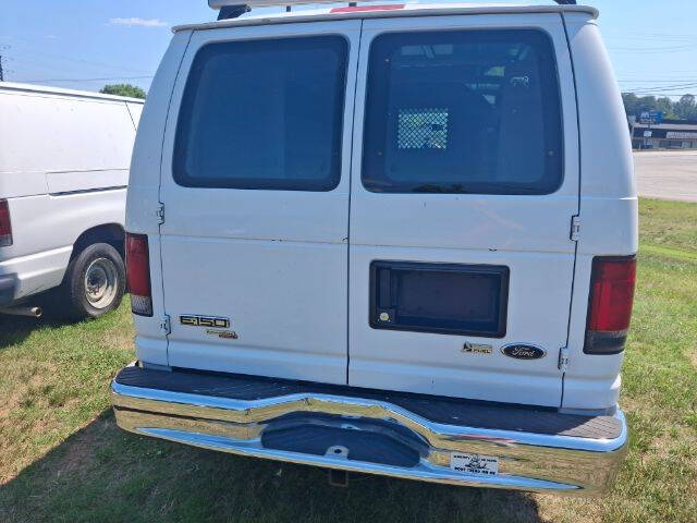 2011 Ford E-Series E-150