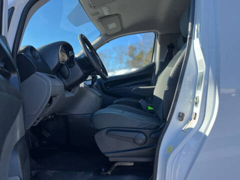2017 Nissan NV200 S