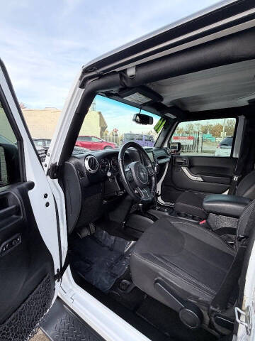 2016 Jeep Wrangler Unlimited Sahara