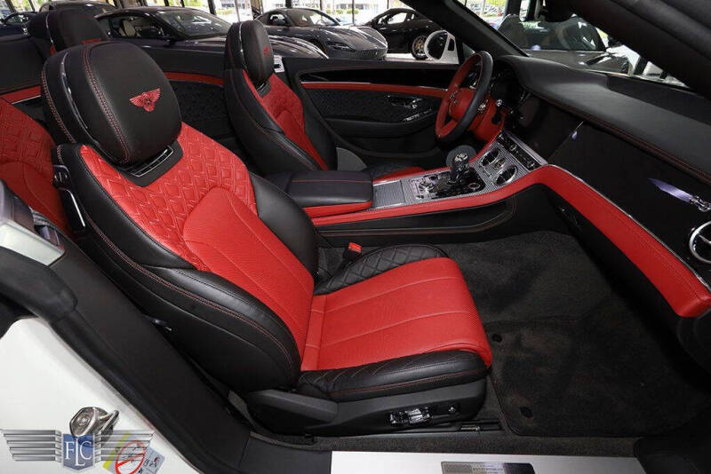 2022 Bentley Continental GTC V8