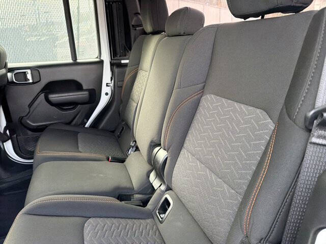 2023 Jeep Gladiator Mojave