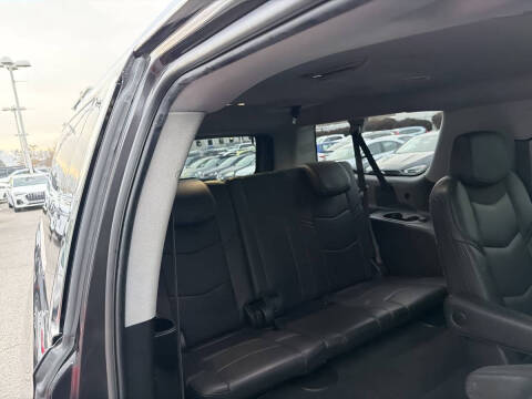 2018 Cadillac Escalade ESV Premium Luxury