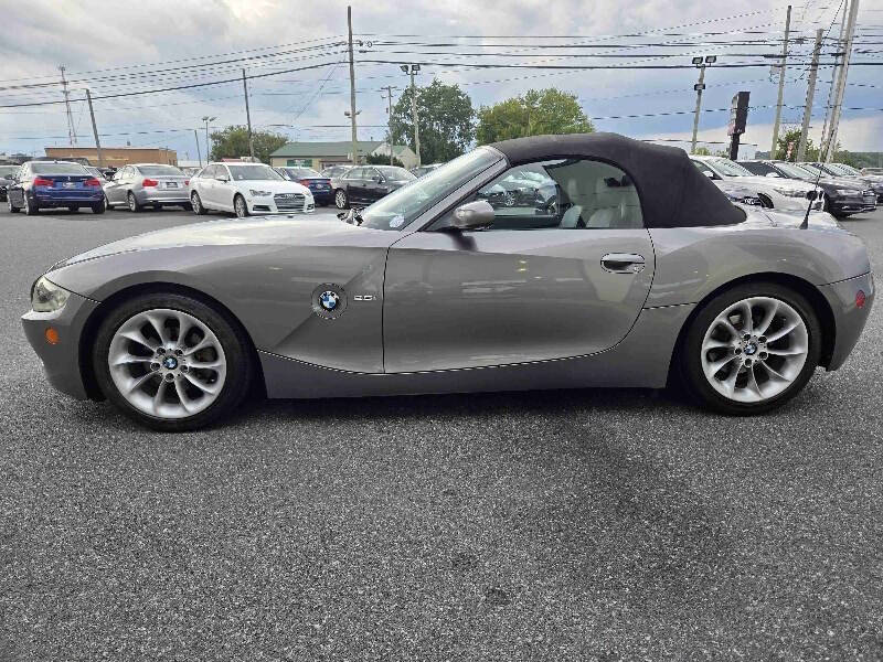 2005 BMW Z4 2.5i