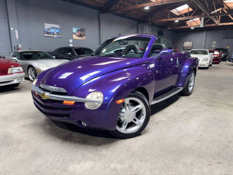 2004 Chevrolet SSR LS